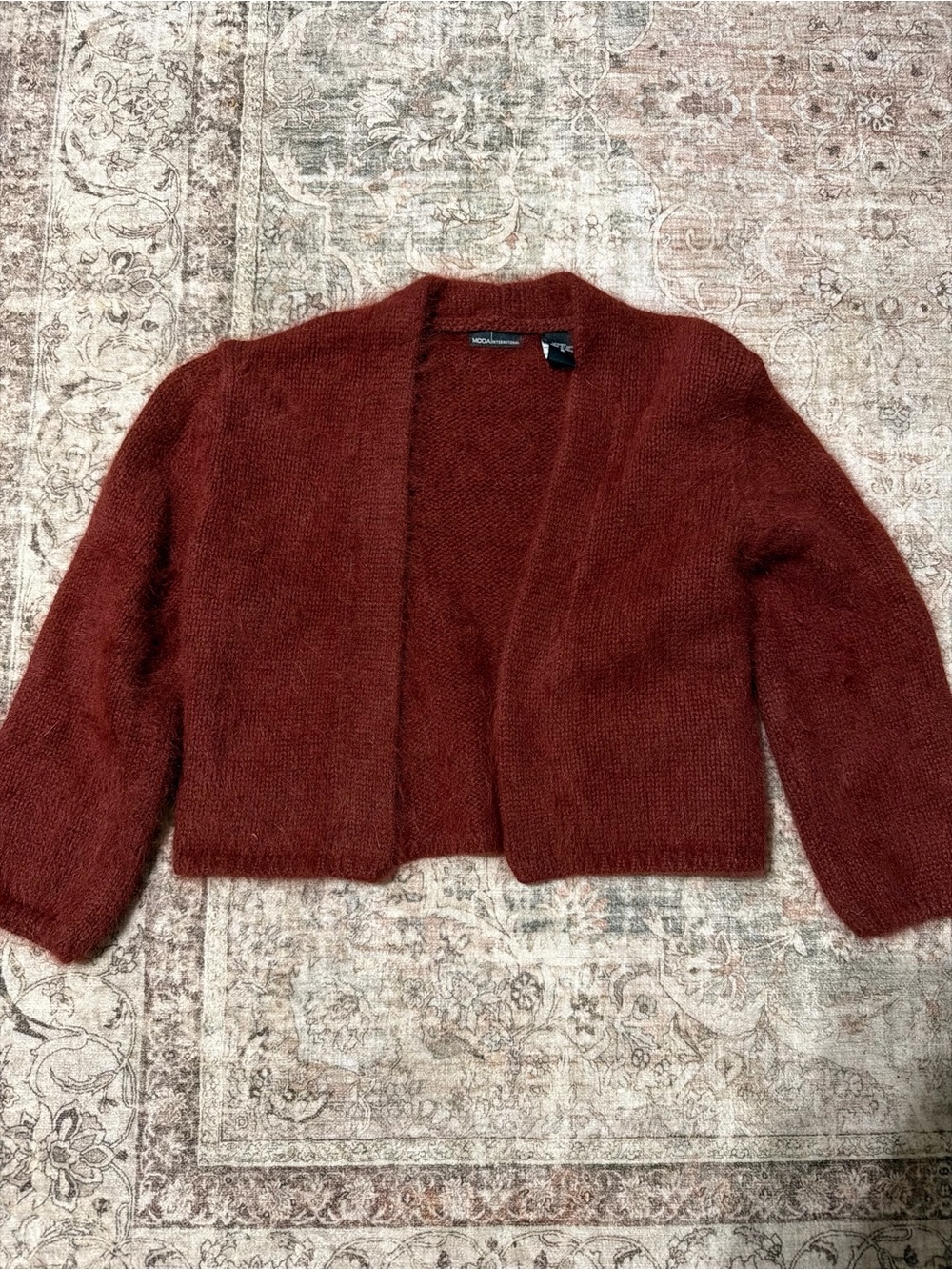 Vtg Victoria Secret Moda International 70% Angora Cardigan